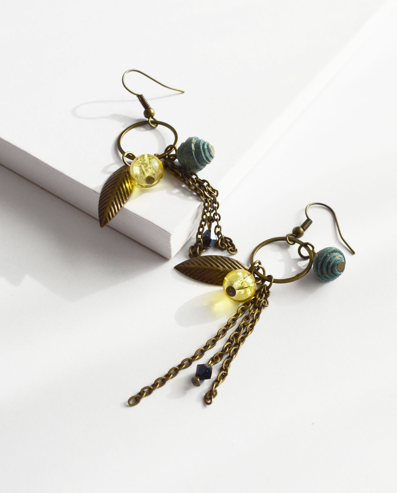 Turquoise Glass /& Stone Bead Earrings