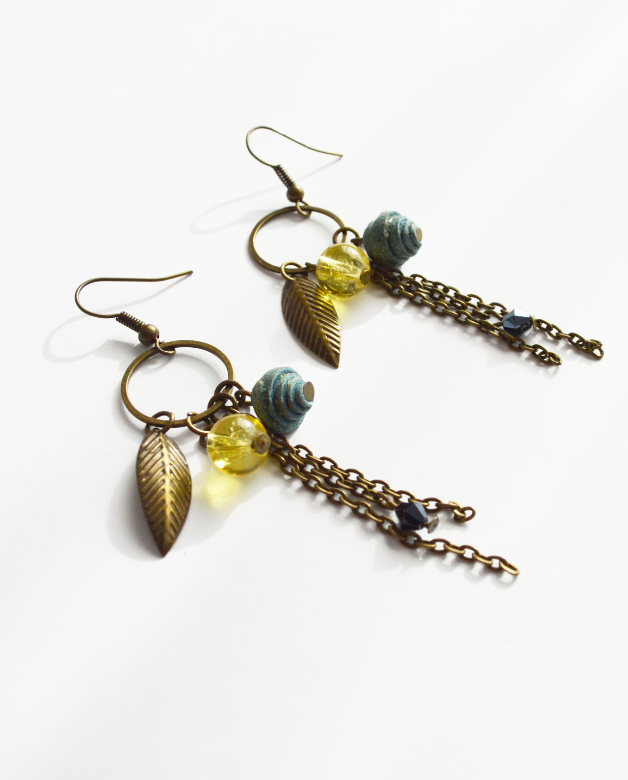 Turquoise Glass /& Stone Bead Earrings